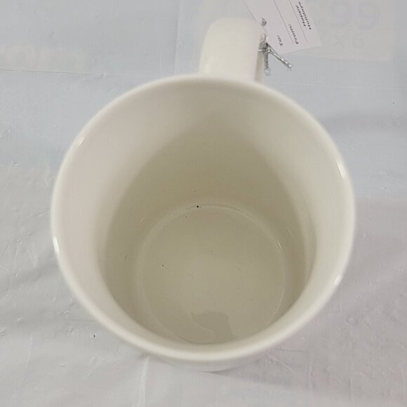 Crofton Mug WALKING THORUGH THE SNOW  Graphic 16 Oz Ceramic Coffee Tea Cup - NEW - Picture 14 of 15